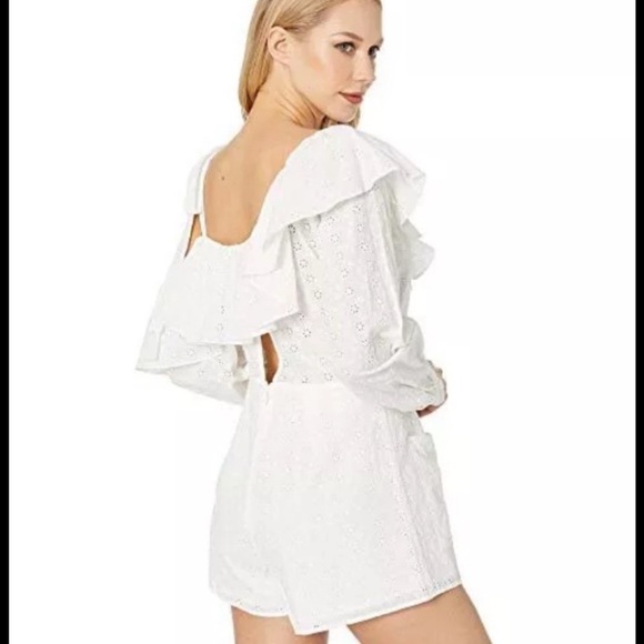 FOR LOVE & LEMONS Bora Bora Eyelet Romper in White Size XS - Picture 2 of 12